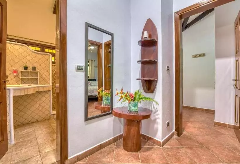 Hotelli Villas Verdes