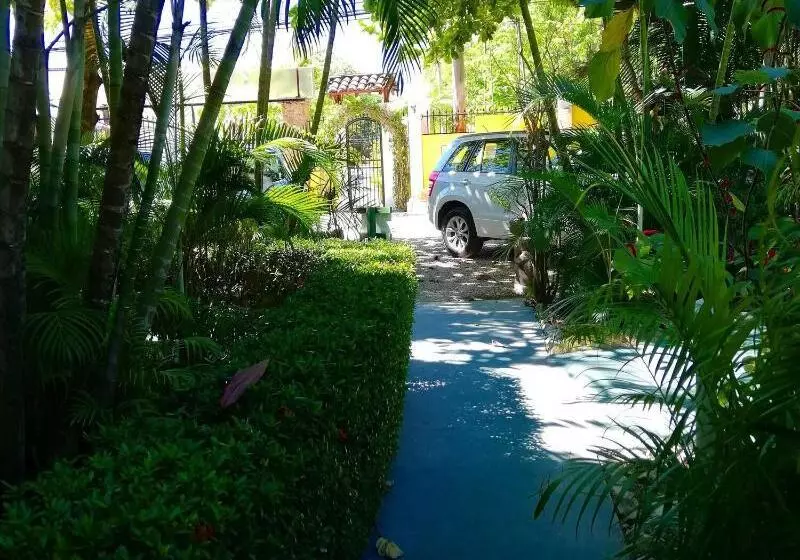 Hotelli Villas Verdes