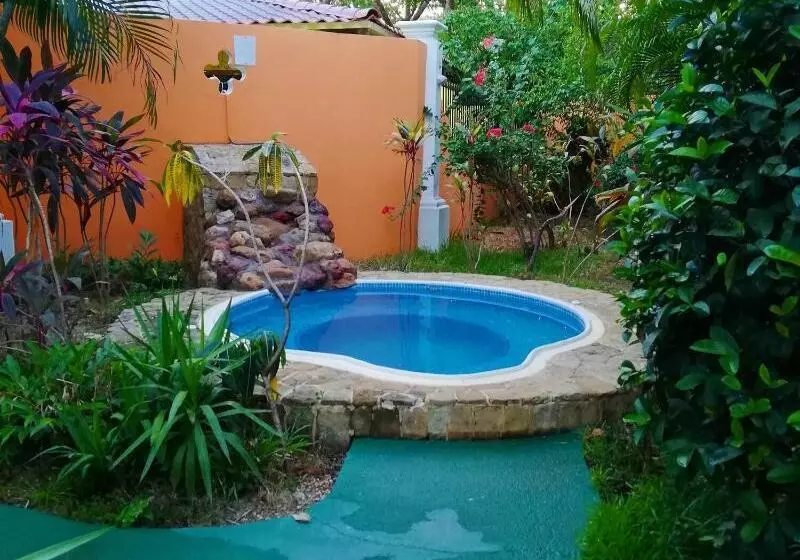 Hotelli Villas Verdes
