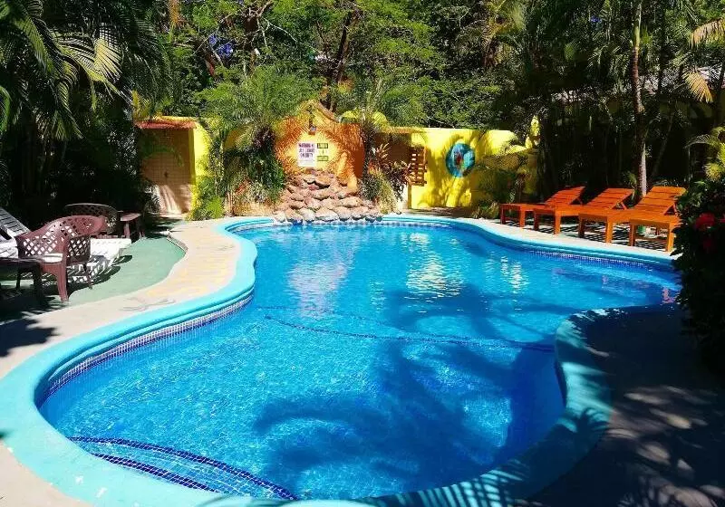 Hotelli Villas Verdes