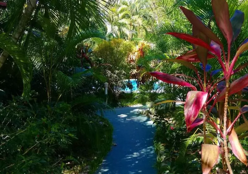 Hotelli Villas Verdes