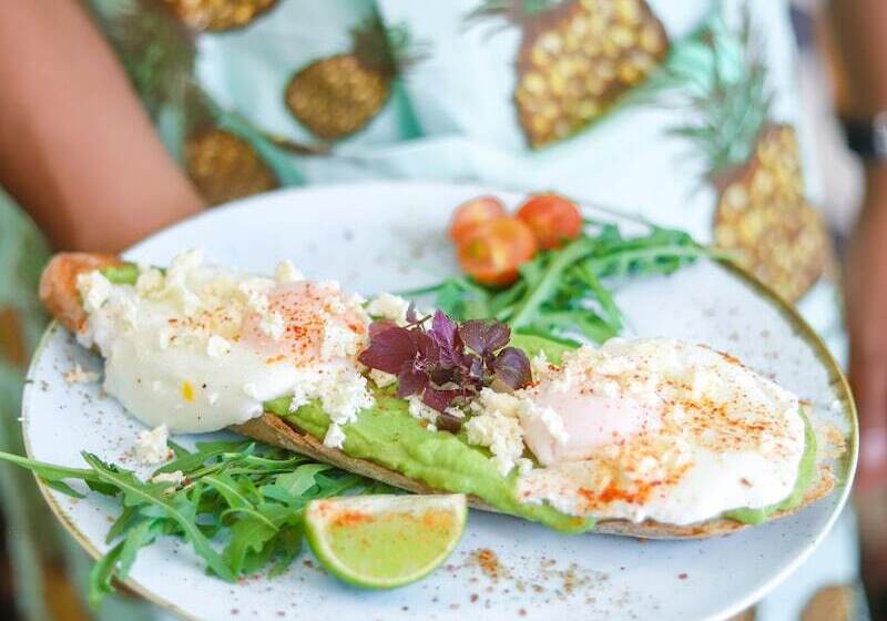 هاستل We Love F Tourists