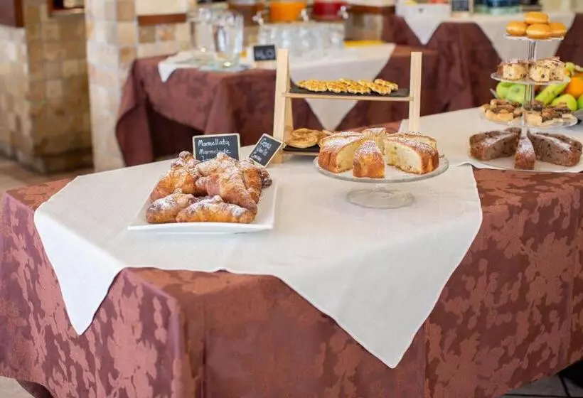 تختخواب و صبحانه Casa Merano Residence & Ristorante Bibione Centro