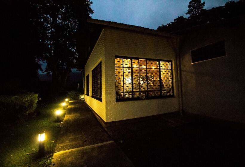 تختخواب و صبحانه Pousada Chacara Arace