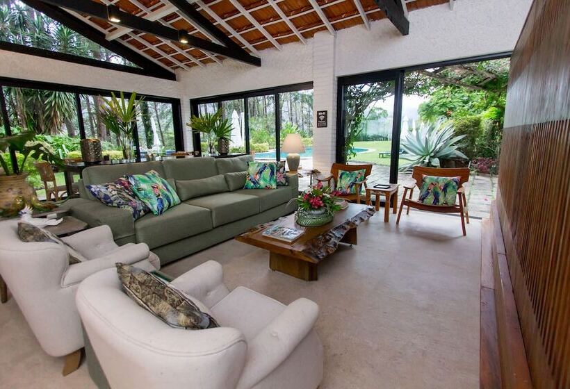 تختخواب و صبحانه Pousada Chacara Arace