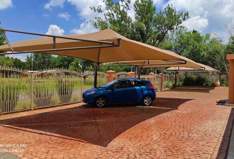 Aamiaismajoitus (B&B) Premiere Guesthouse