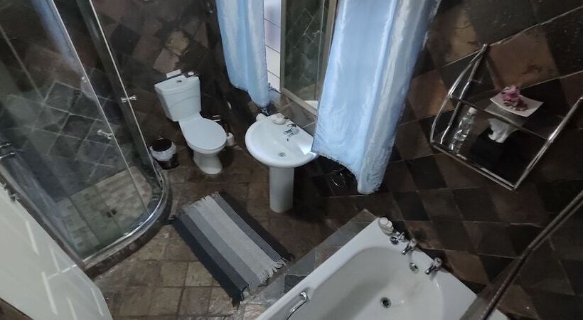 Aamiaismajoitus (B&B) Premiere Guesthouse