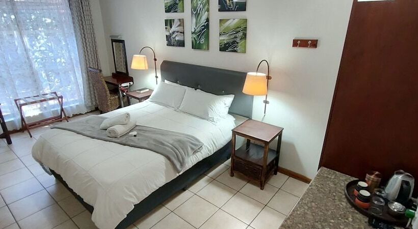 Aamiaismajoitus (B&B) Premiere Guesthouse