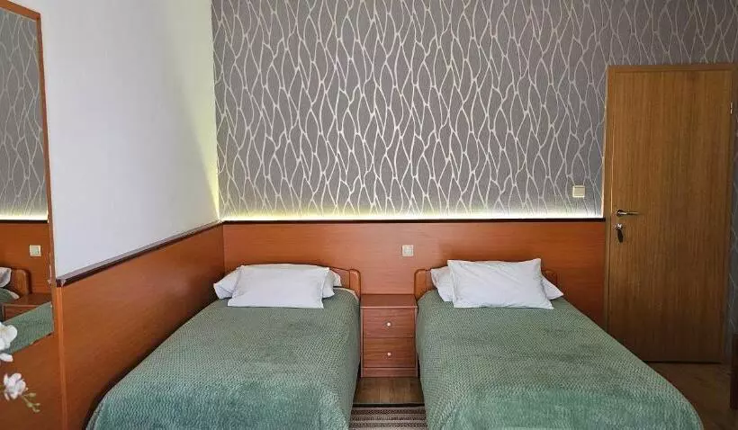 ベッドアンドブレックファースト Sobe/rooms Riva