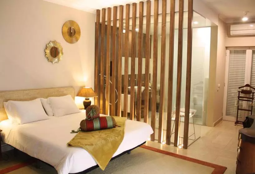 ベッドアンドブレックファースト Encosta Da Praia Luxury Suites
