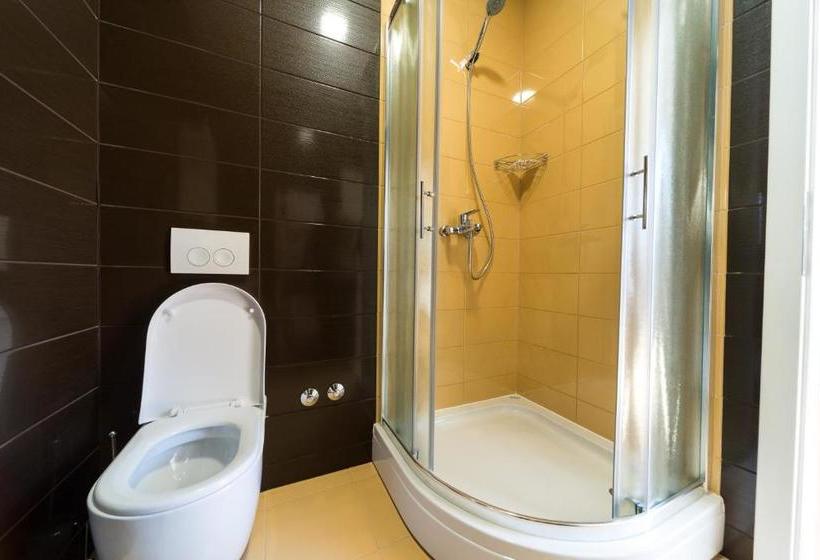 ベッドアンドブレックファースト Villa Gradski Vrt