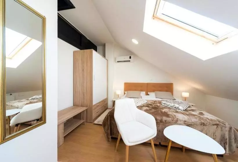 Aamiaismajoitus (B&B) Villa Gradski Vrt