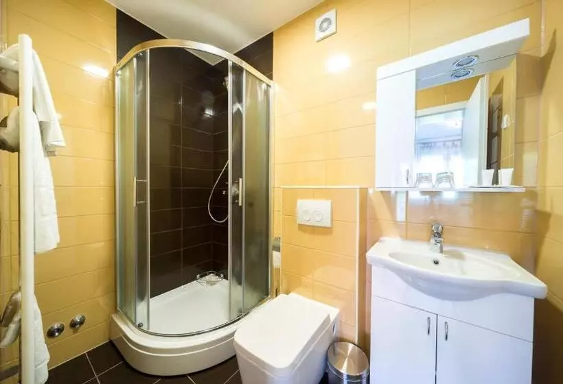 Aamiaismajoitus (B&B) Villa Gradski Vrt