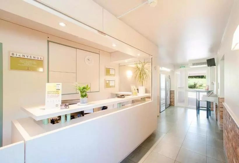 B&b Hotel Saclay