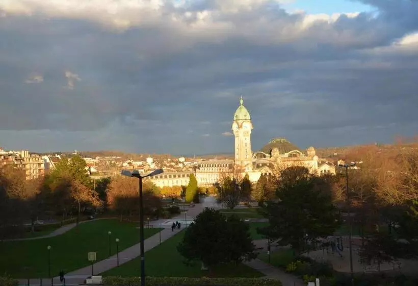 Hotelli De Paris