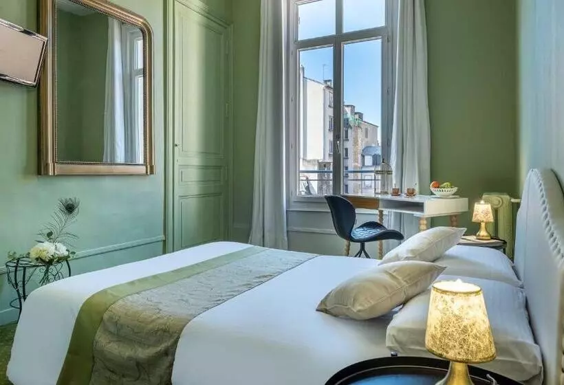 Hotelli De Paris
