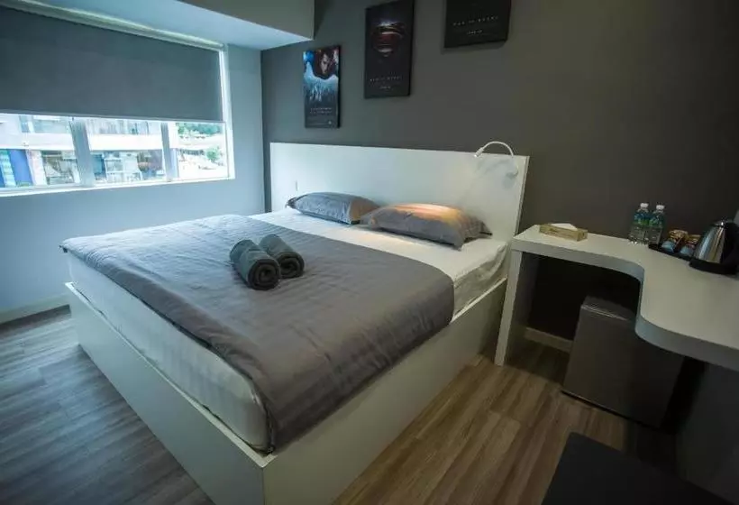 Hotel Hollywood