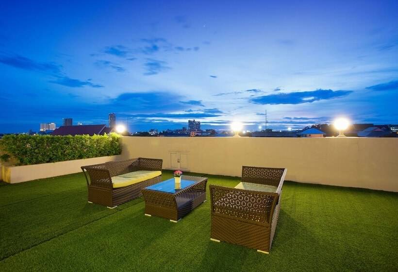 호텔 Romantic Khon Kaen