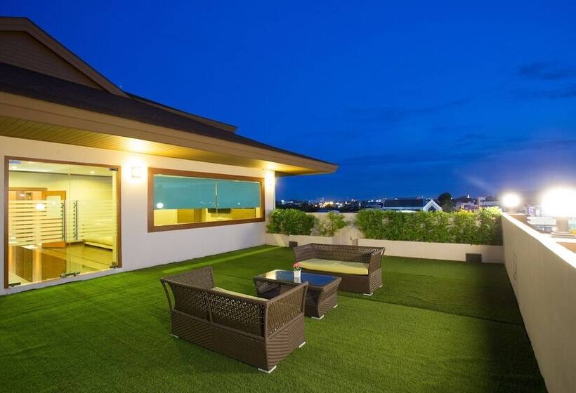 호텔 Romantic Khon Kaen