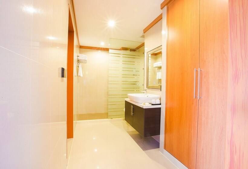 호텔 Romantic Khon Kaen