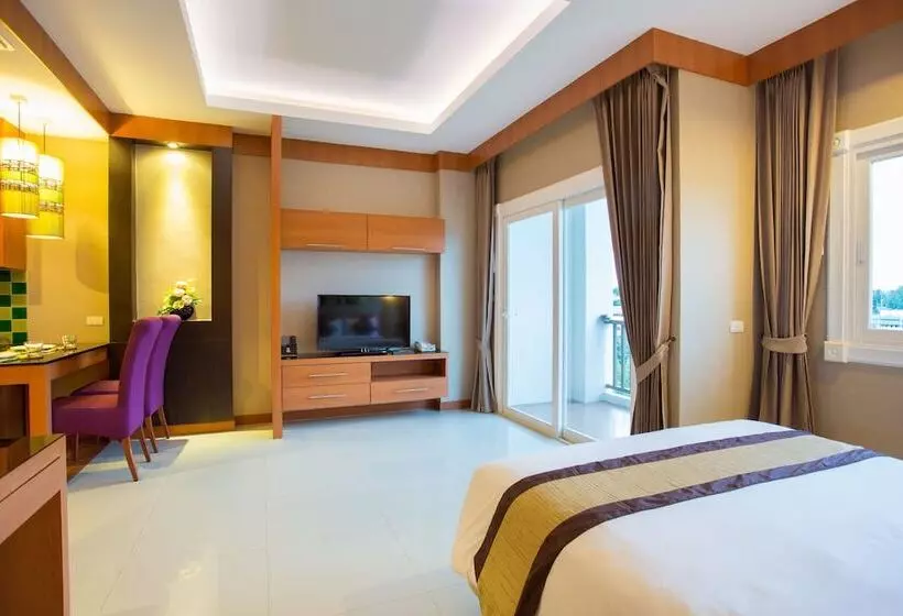 هتل Romantic Khon Kaen