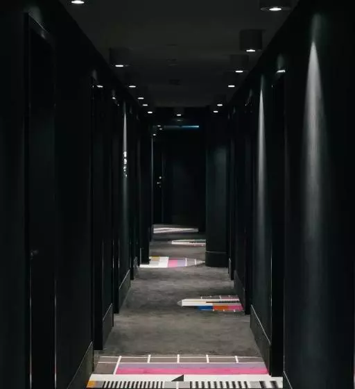 Ruby Lilly Hotel Munich