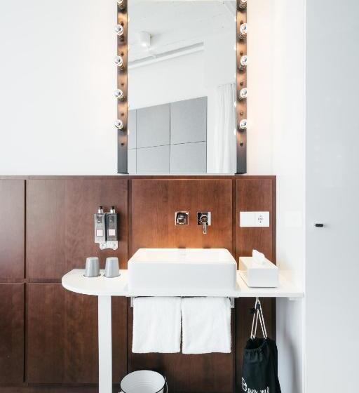 Ruby Lilly Hotel Munich