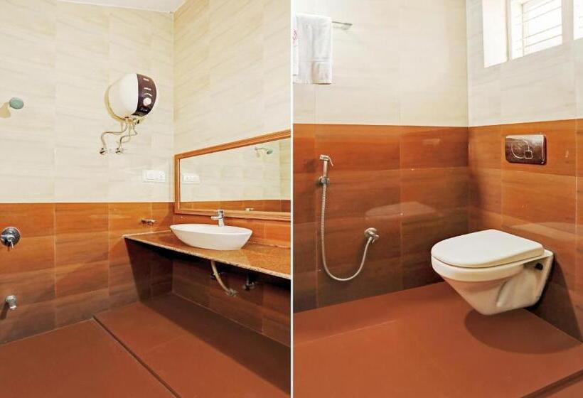 Hotell Treebo Yajna Comforts