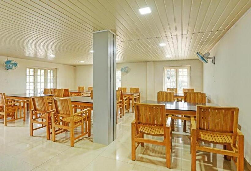 Hotell Treebo Yajna Comforts