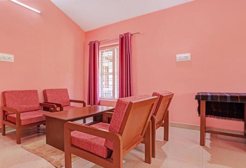 Hotell Treebo Yajna Comforts