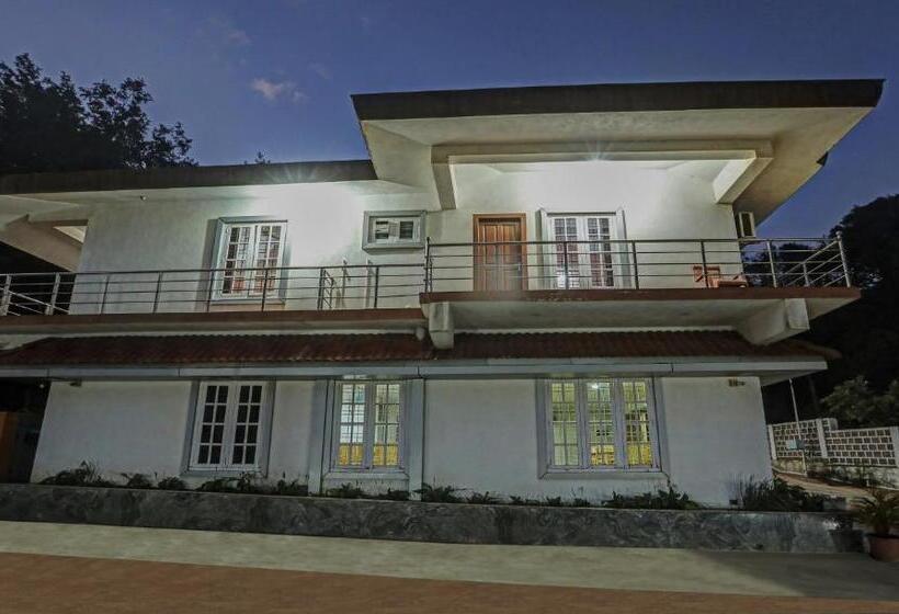 Hotell Treebo Yajna Comforts