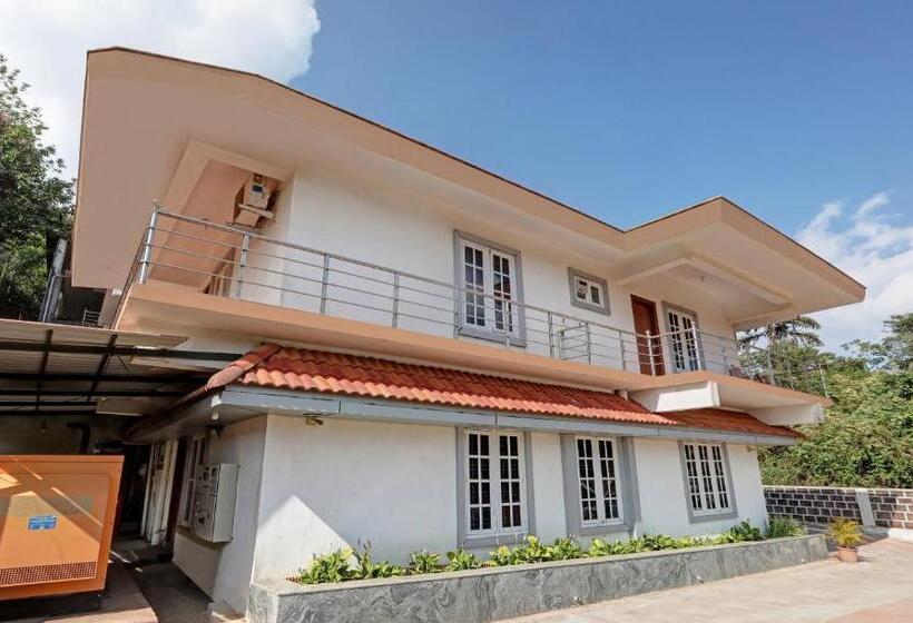 Hotell Treebo Yajna Comforts