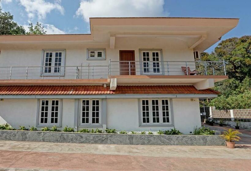 Hotell Treebo Yajna Comforts