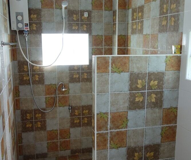 استراحتگاه Mook Ing Lay