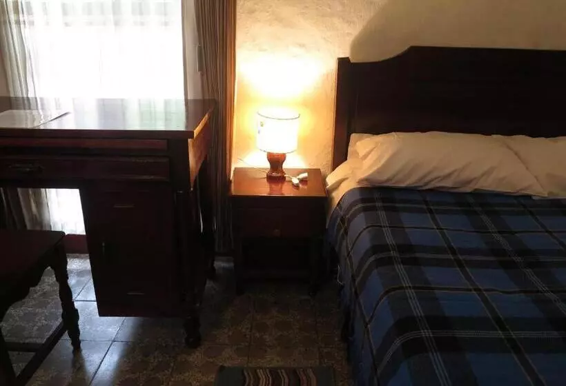 ユースホステル Hostal La Cazihita
