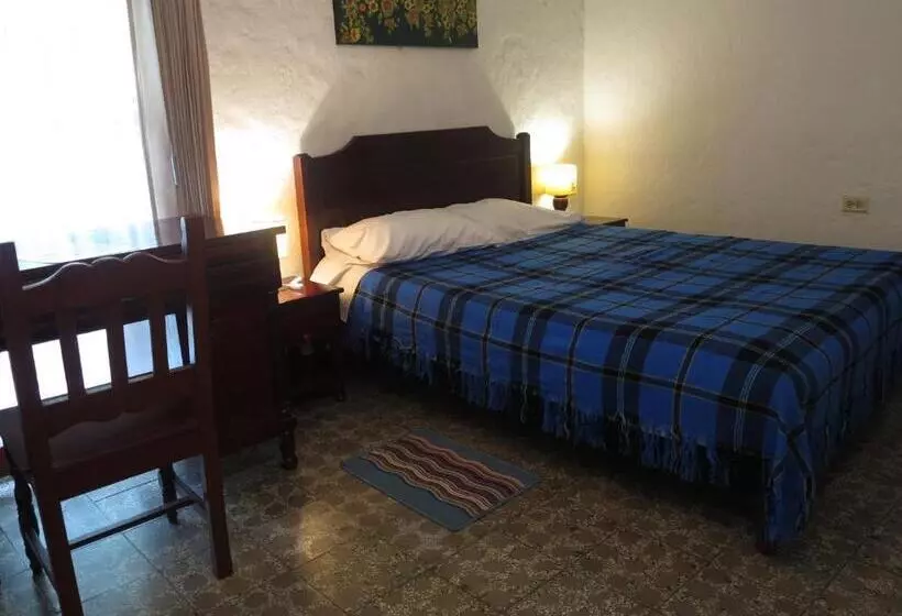 ユースホステル Hostal La Cazihita