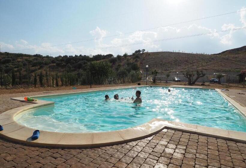 مبيت وإفطار Agriturismo Paparanza