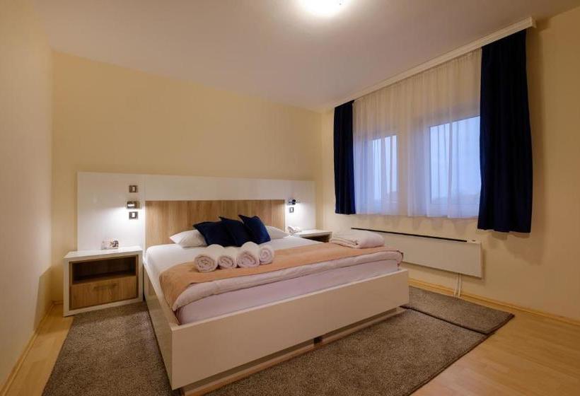 Airport Hotel Garni