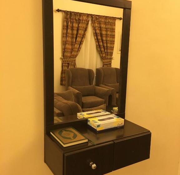 Отель Al Meknan