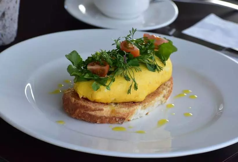 Esduma Hk Hotel Pachuca