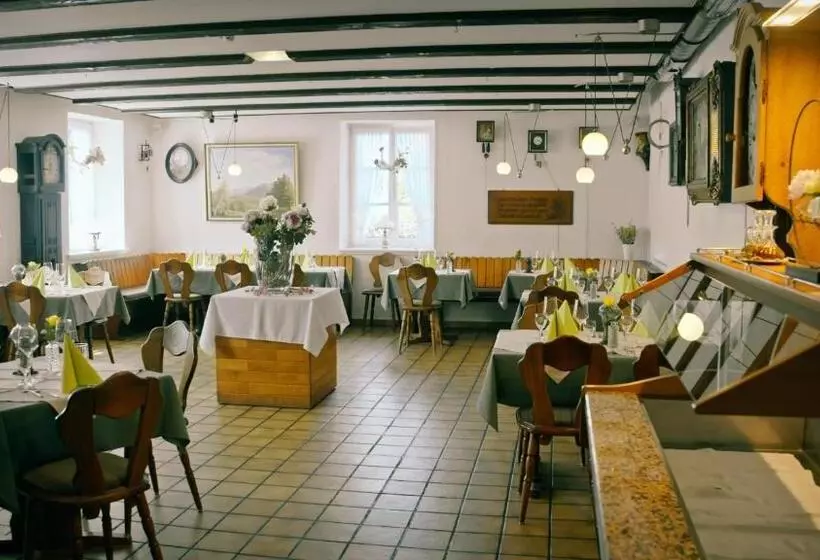 Hotelli Gasthof Engel