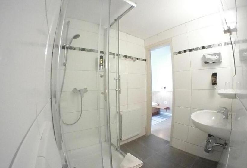 فندق Gasthof Engel