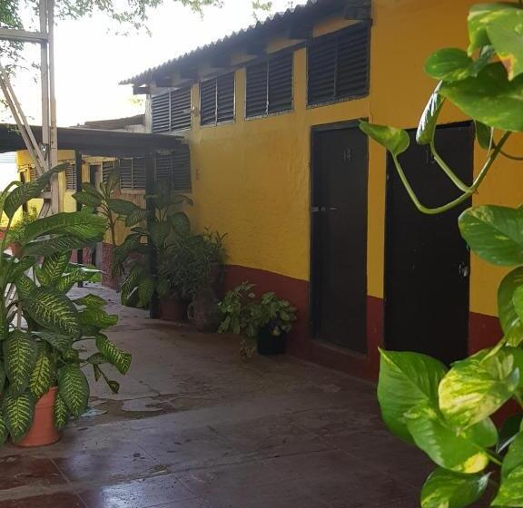 ホテル Hacienda San Jose