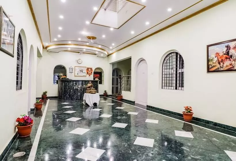 Hotel Paradise Luxury Home Stay