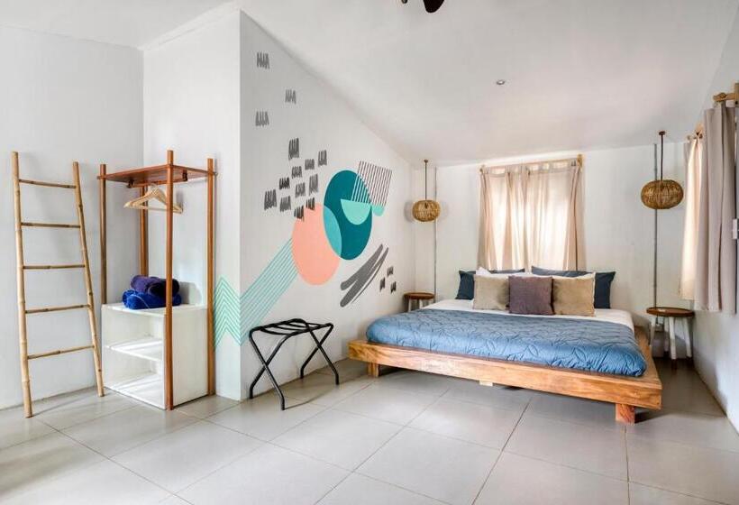 בית מלון כפרי Selina Tamarindo