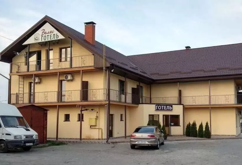 Hotel Veles