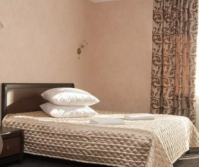 Hotel Veles