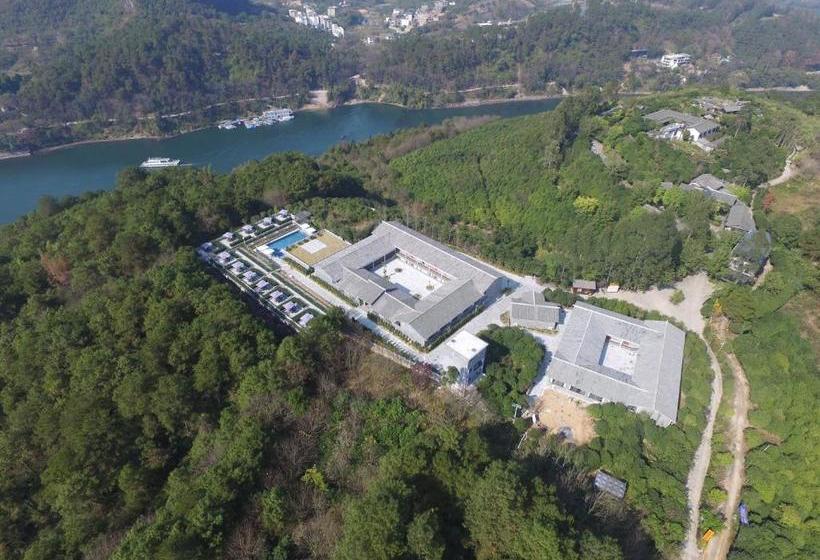 فندق Yangshuo Mountain Top Retreat