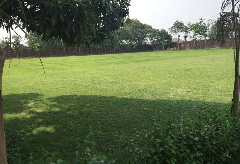 Babian Imperial Resort