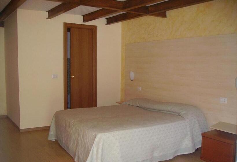 مبيت وإفطار Angela E Vincenzo